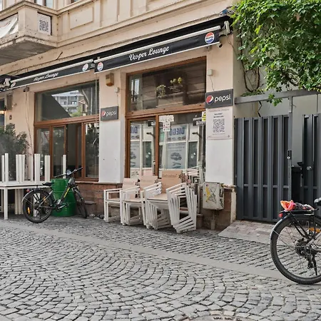 Continetal Estudio Bukareszt